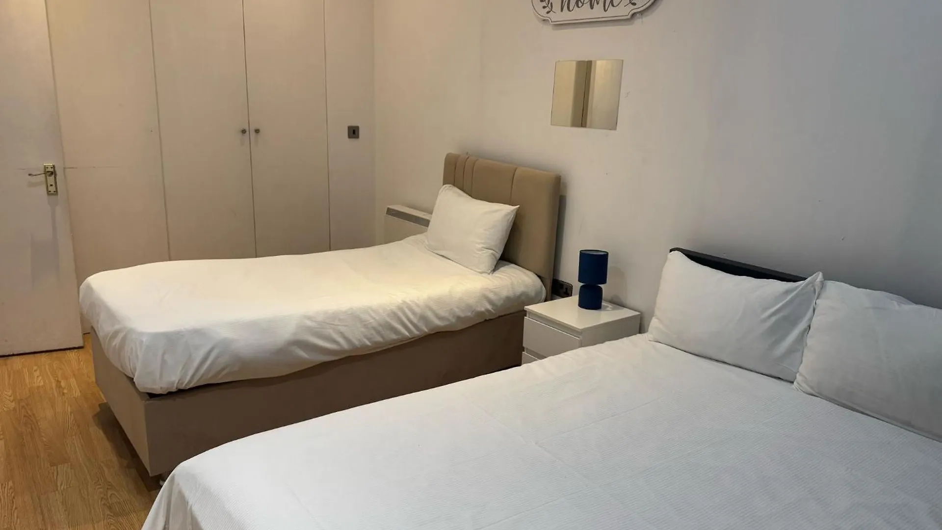 Comfortable - Cosy - Budget Studios In City Center Londres